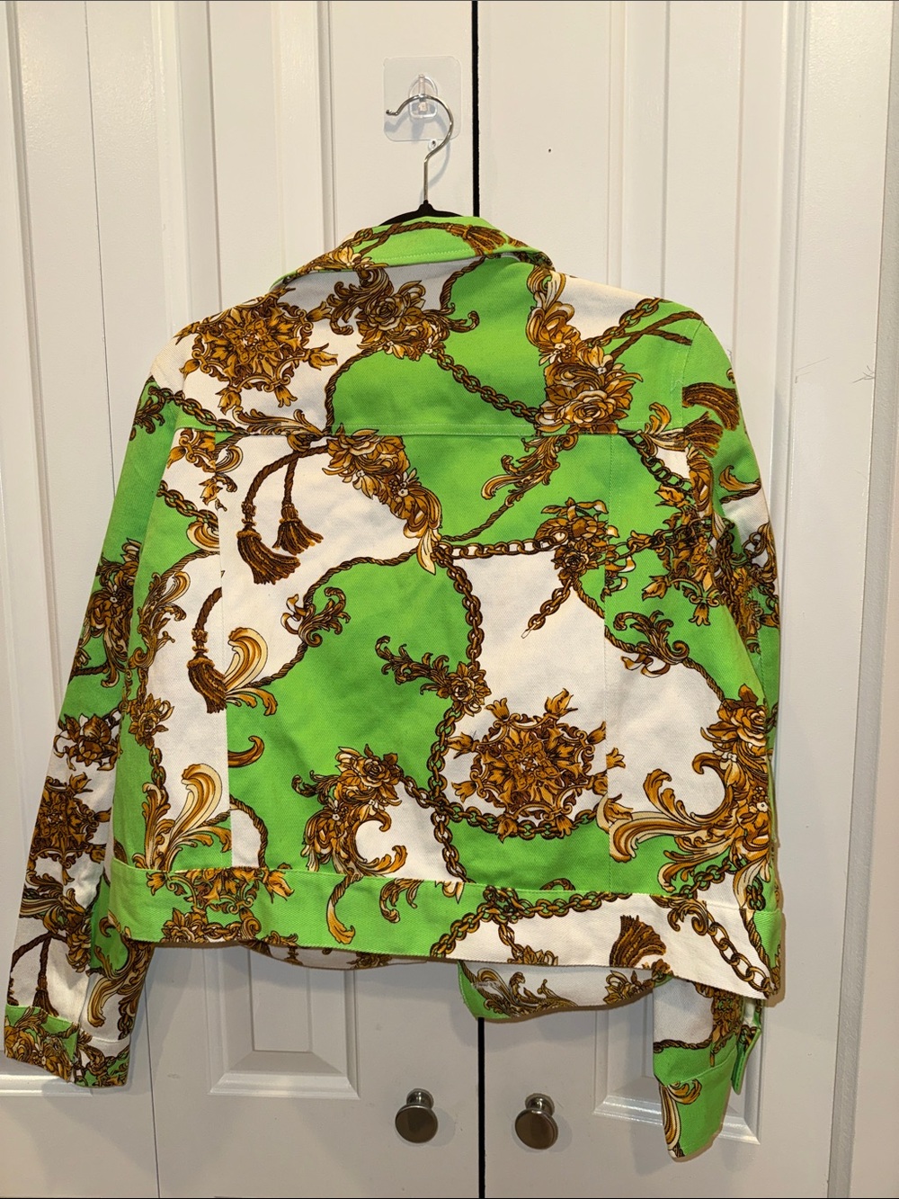 Kjordan Green & White Baroque Print Jacket - Picture 5 of 5
